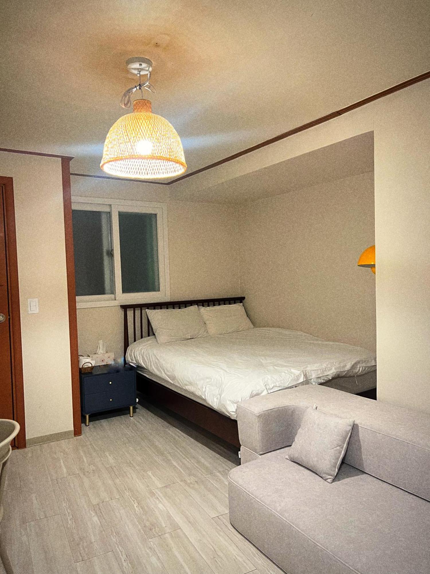 Jnineguesthouse *